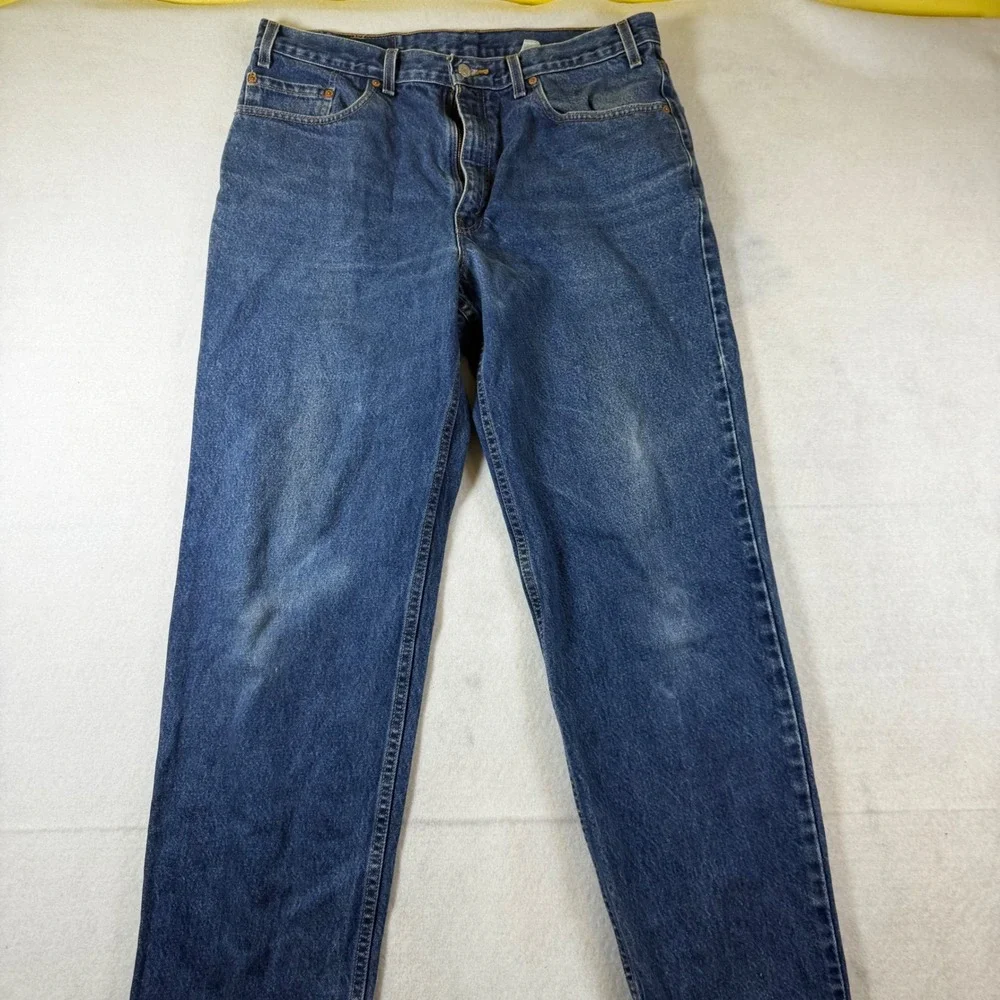 Levis levi 550